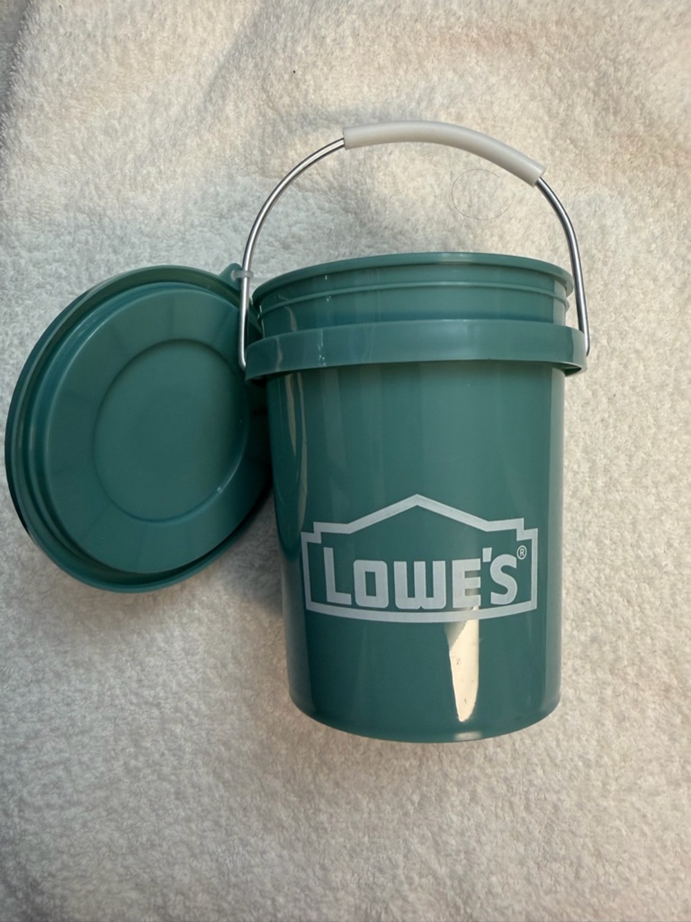 Lowe's Teal Mini Bucket with Lid